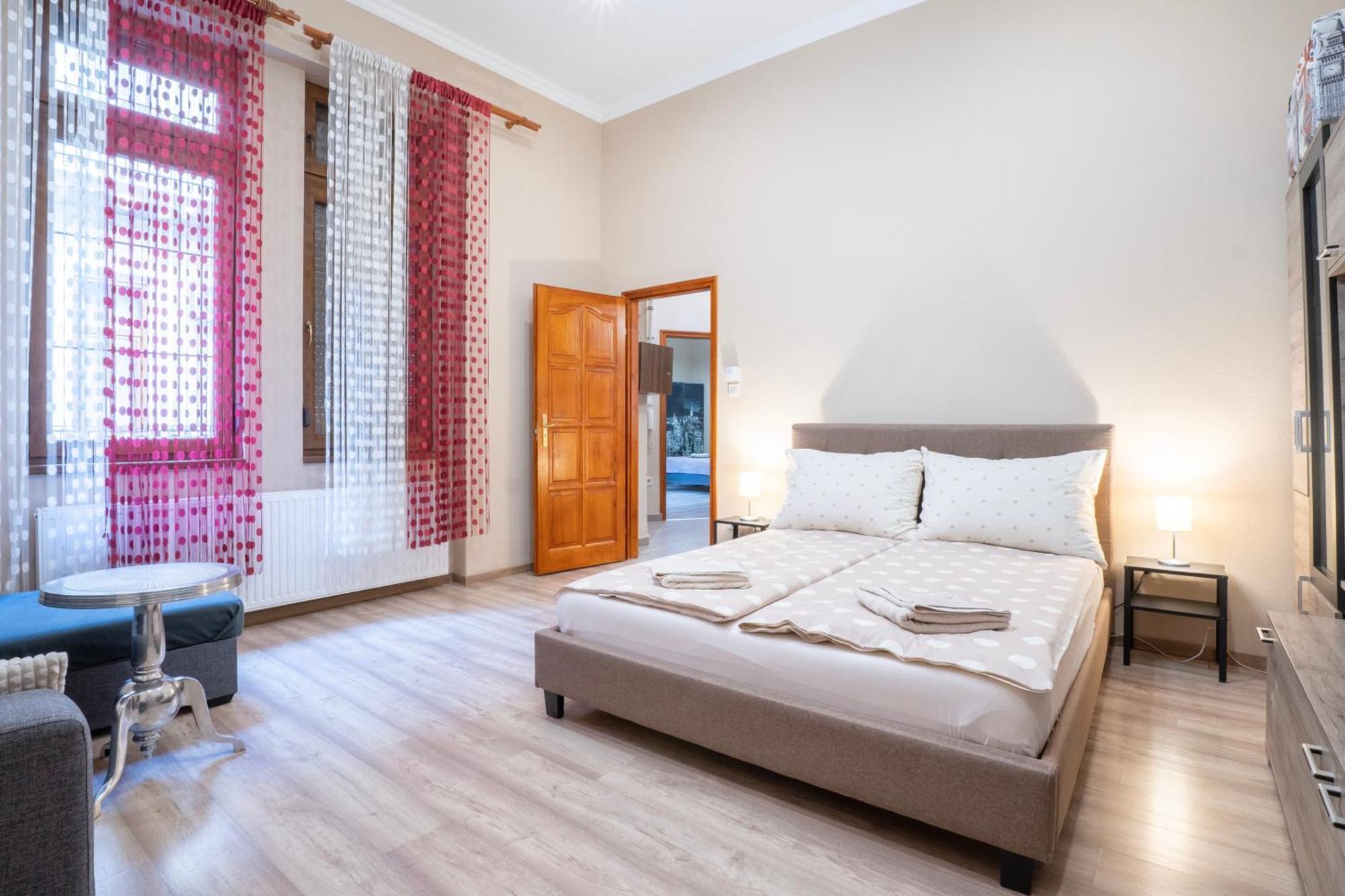 Apartment Near Opera In Downtown Budapest Exterior foto